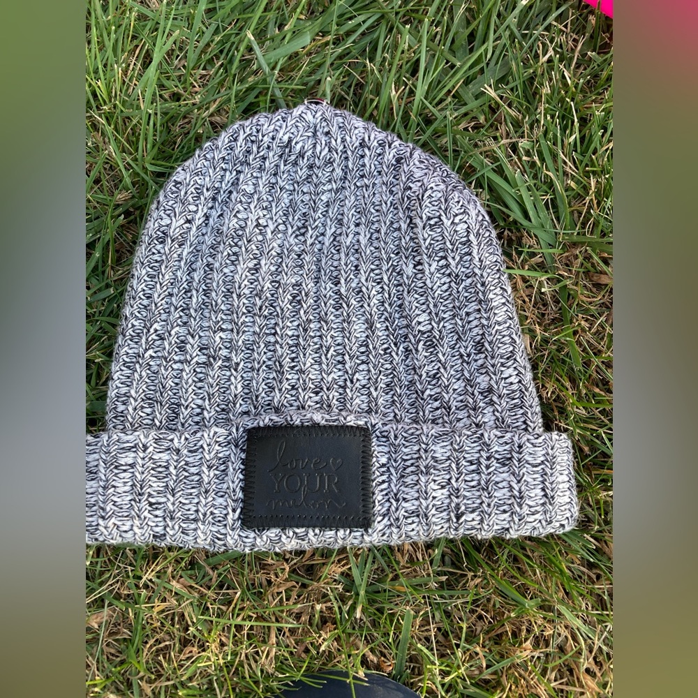 Love your melon cuff beanie hat leather logo patch grey white black marble knit